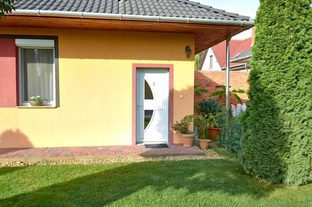 Mórahalom Homokhati Apartman מראה חיצוני תמונה